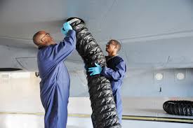 air duct cleaning crew