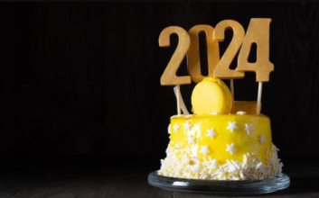 Creating a Stunning Cake Spread for 2024
